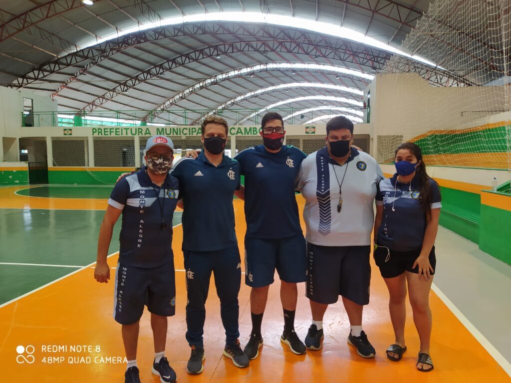 ABTU do Monte Alegre recebe olheiros da comissão técnica do Flamengo