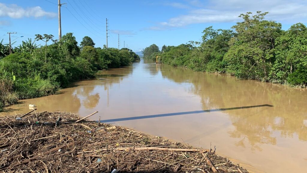 Alerta para falta d’água em Itajaí e Navegantes