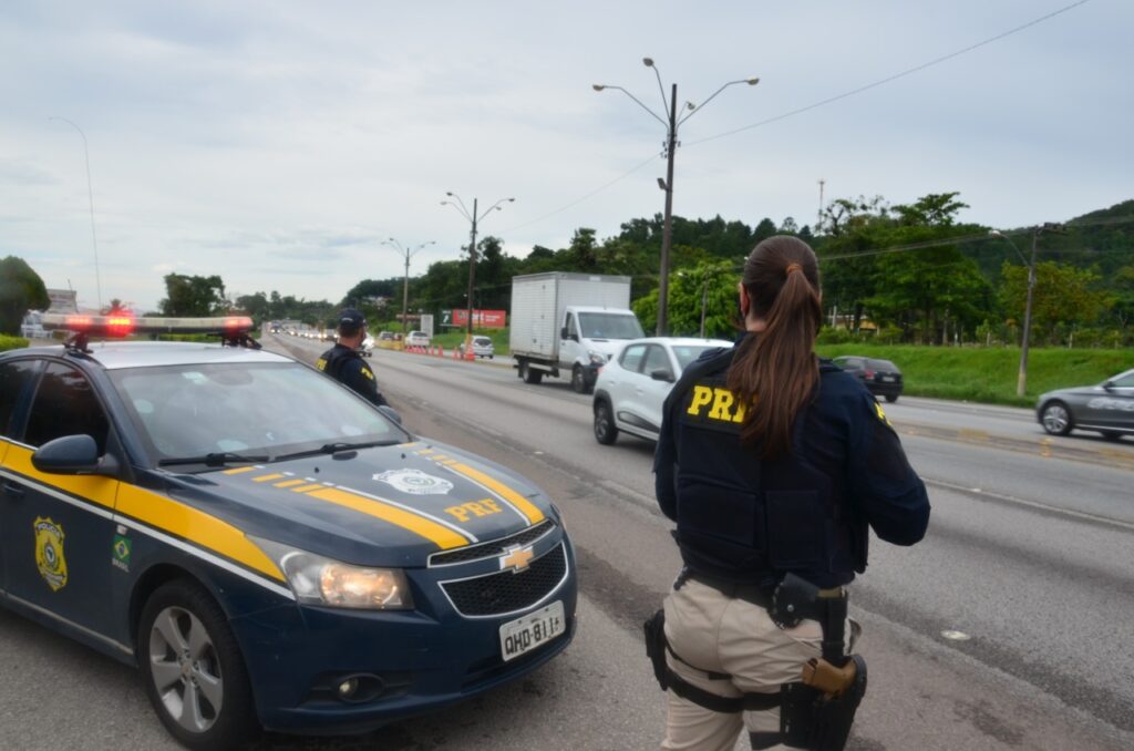 PRF dará início a Operação Carnaval à zero hora desta sexta-feira