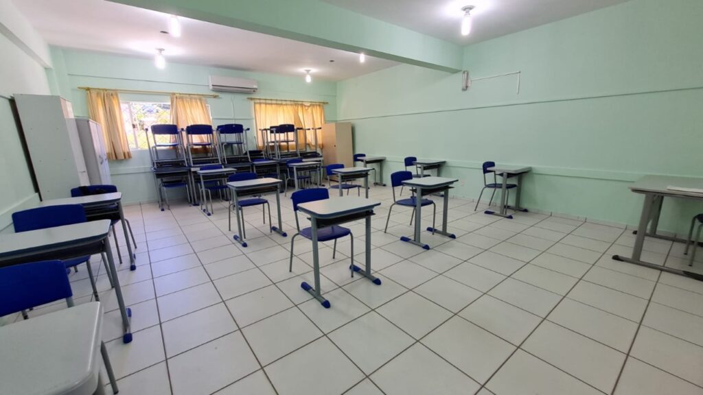 Itajaí acata recomendação do MPSC e mantém aulas presenciais por que educação é atividade essencial