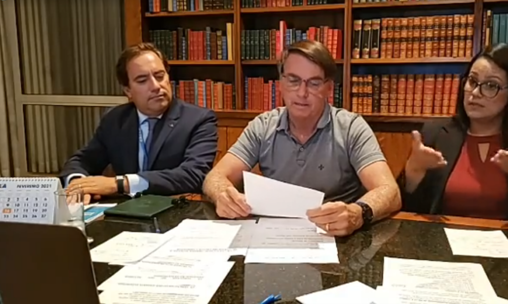 Bolsonaro: auxílio deve voltar em março com parcelas de R$ 250