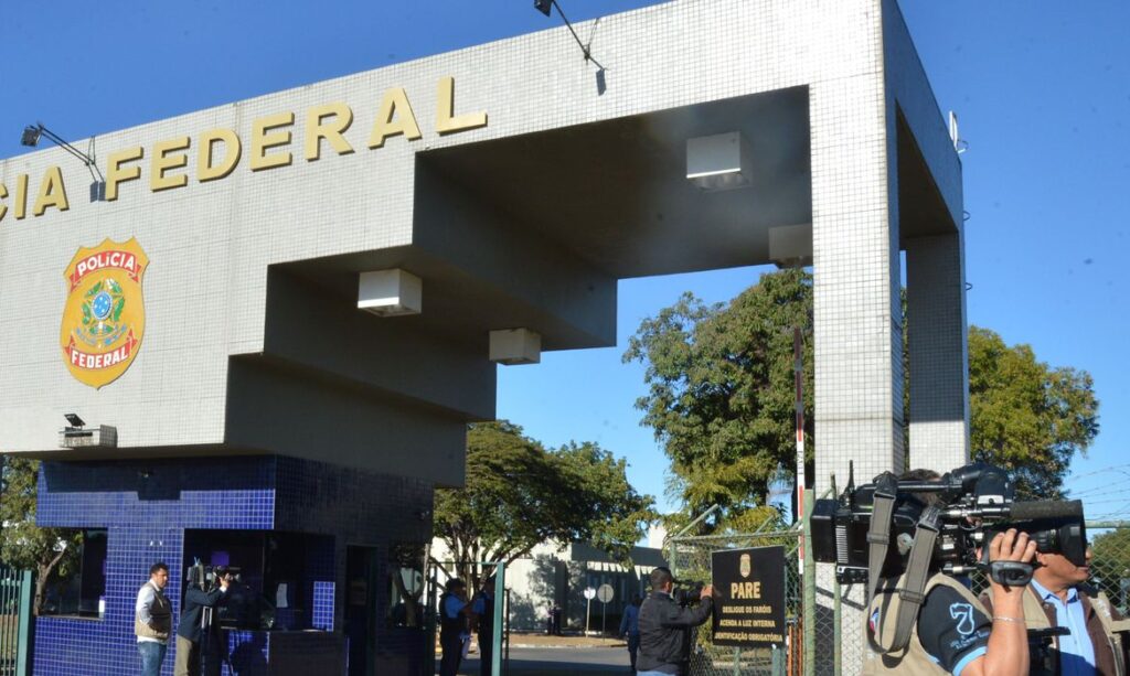 Polícia Federal deflagrou nesta terça-feira(6) a Operação Checker