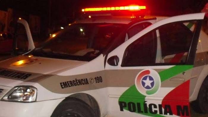 Última hora: Homem entra em escola e esfaqueia funcionária em Massaranduba