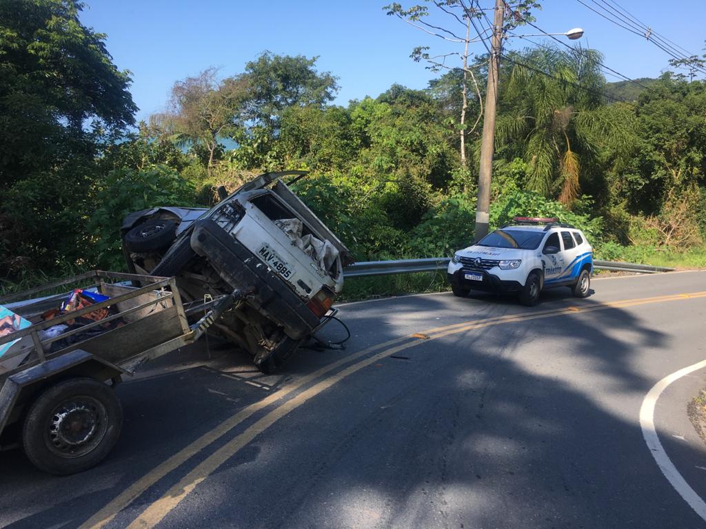 Dois acidentes em Balneário Camboriú neste domingo