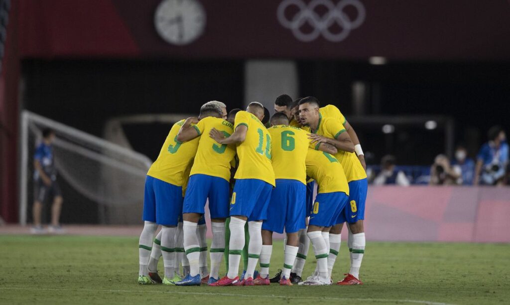 “Muito perto da perfeição”, disse Jardine sobre 1º tempo da seleção