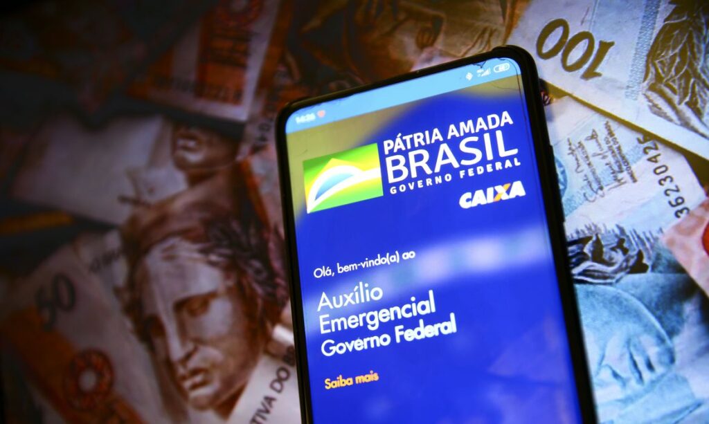 Caixa paga hoje auxílio emergencial a nascidos em setembro e outubro