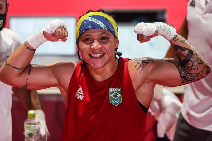 Os baianos Bia Ferreira e Hebert Conceição vão lutar pelo ouro no boxe