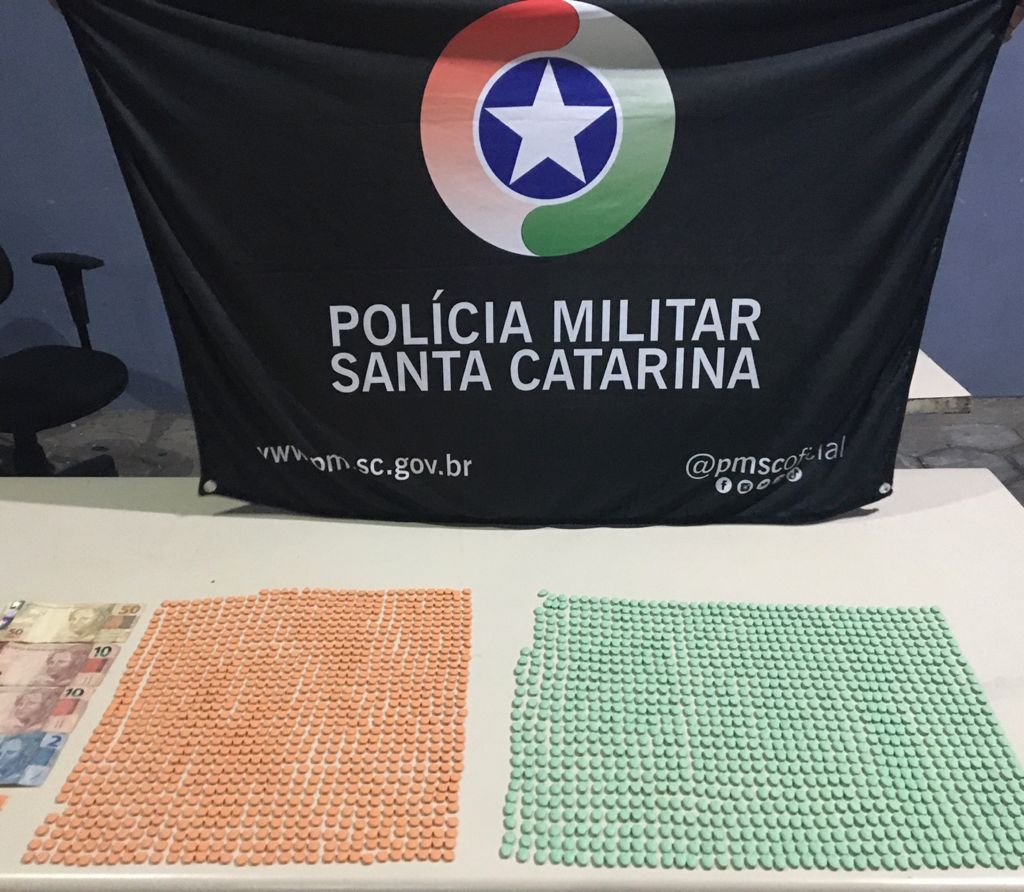 Polícia Militar de Balneário Camboriú apreende mais de 2 mil comprimidos de Ecstasy