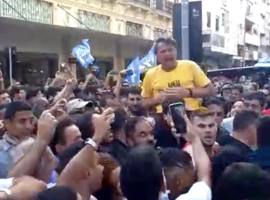 José Dirceu fala da facada de Bolsonaro como um ‘erro de cálculo da militância de esquerda