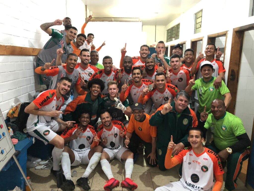 Garantido na final Camboriú FC vence Nação fora de casa