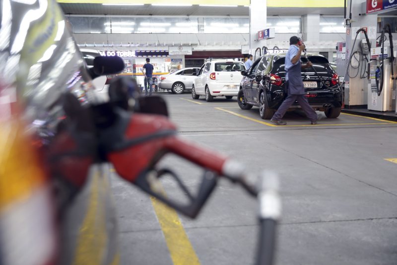 Petrobras anuncia novo aumento na gasolina e diesel