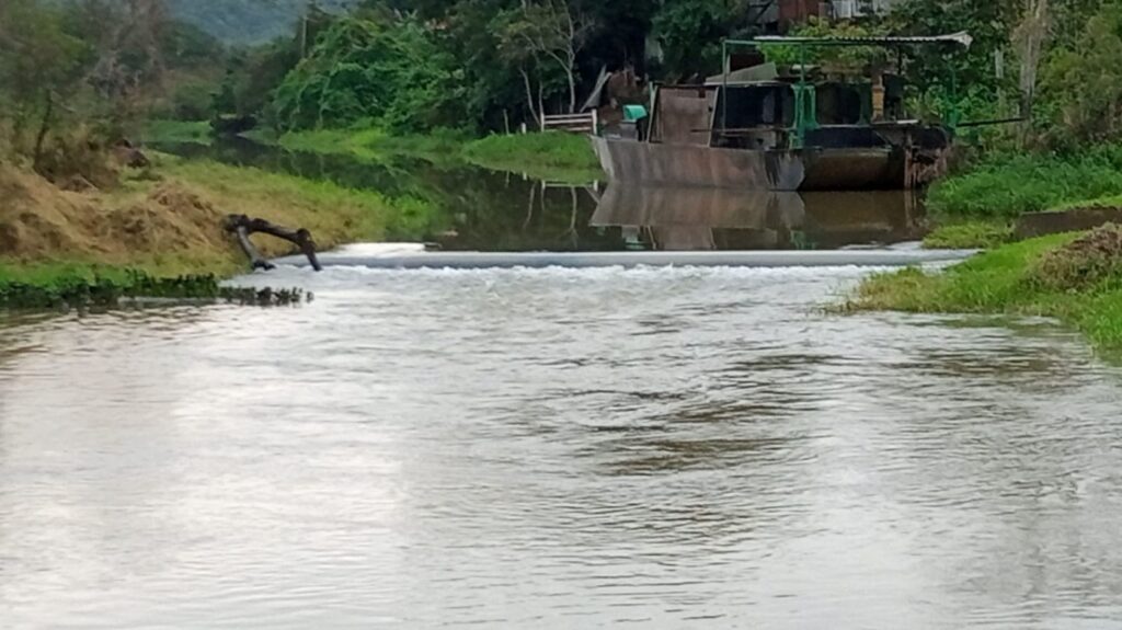 Nível do Rio Camboriú se mantém acima da média no mês de outubro