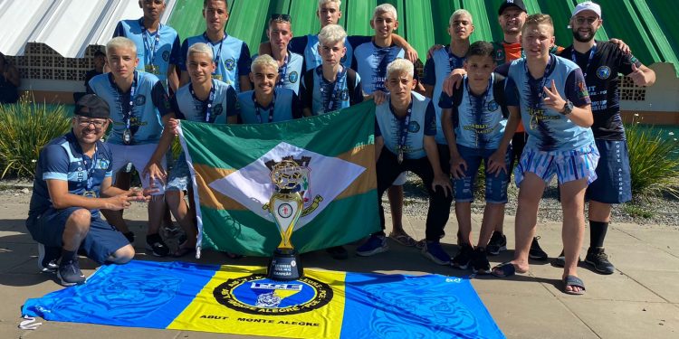 Monte Alegre Futsal sub-15 se sagra bicampeão do campeonato estadual