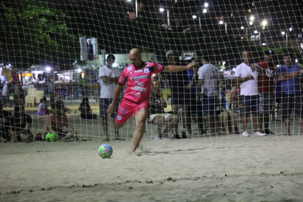 Futebol de Praia estreia neste sábado na Praia Central em Balneário Camboriú