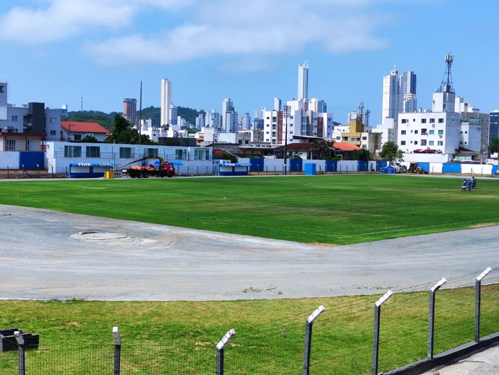 Camboriú x Marcílio Dias nesta quarta-feira marcará inauguração da reforma no Estádio Eduardo Zeferino