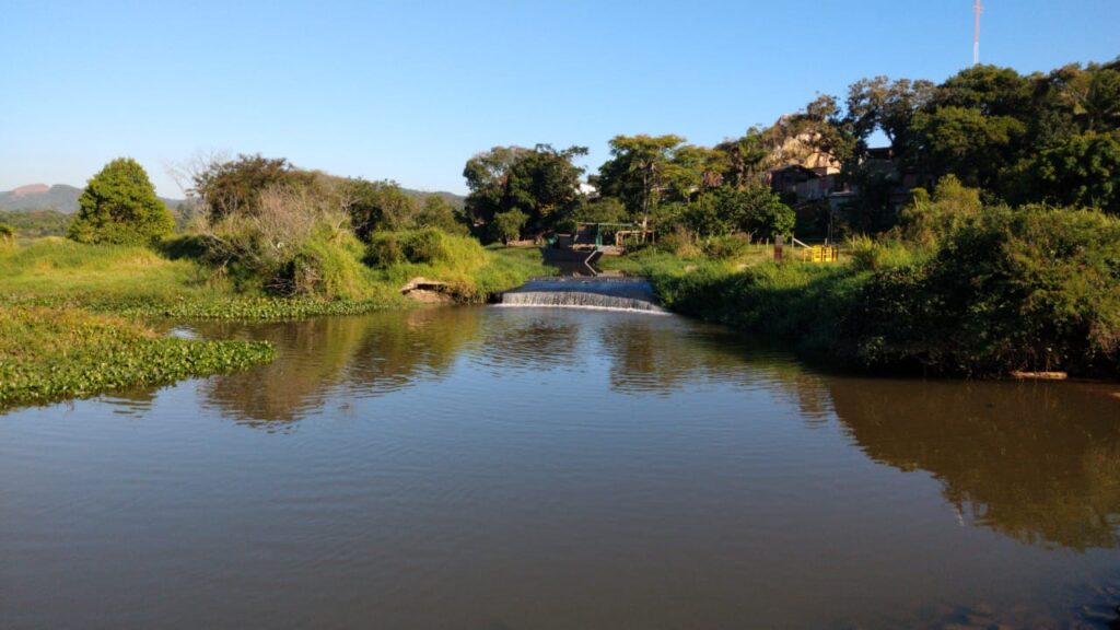 Rio Camboriú se mantém com nível acima da média nos últimos dias