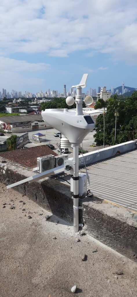 Sem erro: a partir de agora nova estação meteorológica instalado em Camboriú vai medir o índice pluviométrico em até 15 dias