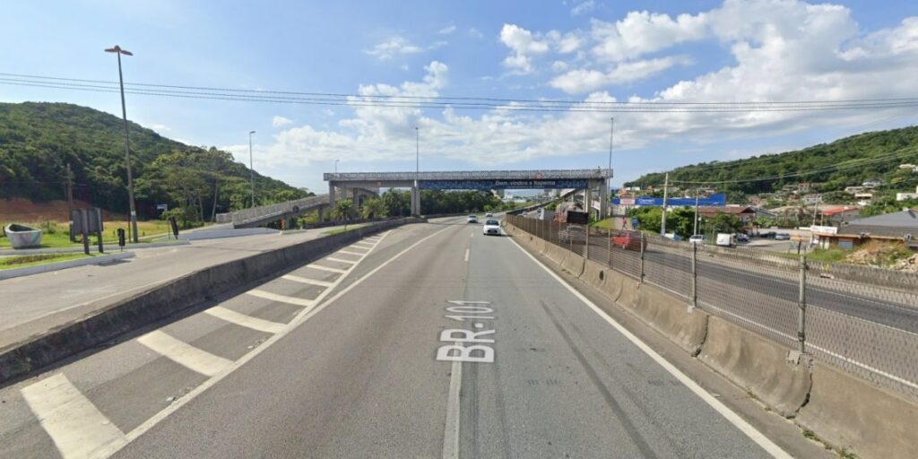 Moradores do Estaleirinho vão à Florianópolis pedir uma nova pista de acesso ao bairro pela BR101