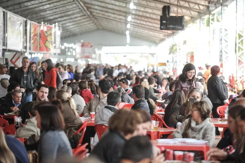 Trânsito alterado na cidade para a Festa da Tainha neste final de semana