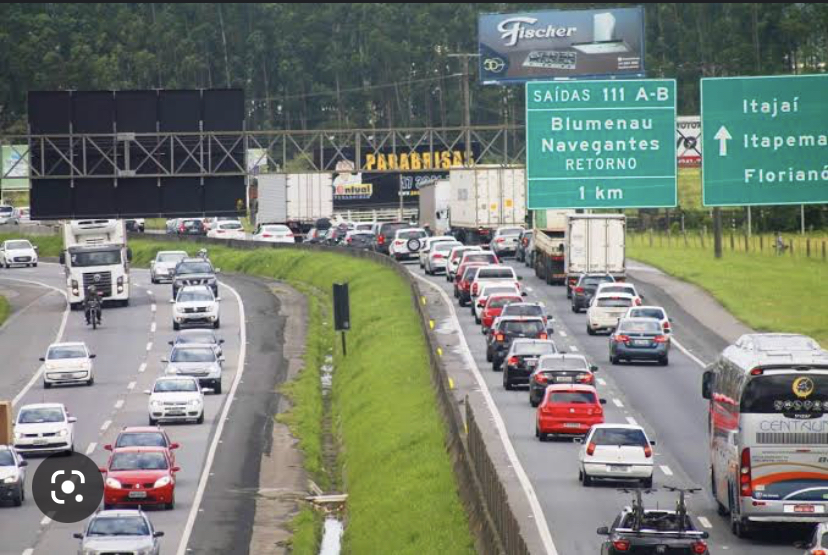 Rodovias no estado com quase 70 kms de fila