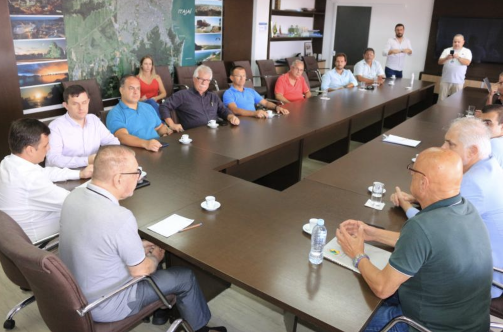 Grupo de trabalho é criado para  solicitar agilidade do Governo Federal no leilão do Porto de itajaí