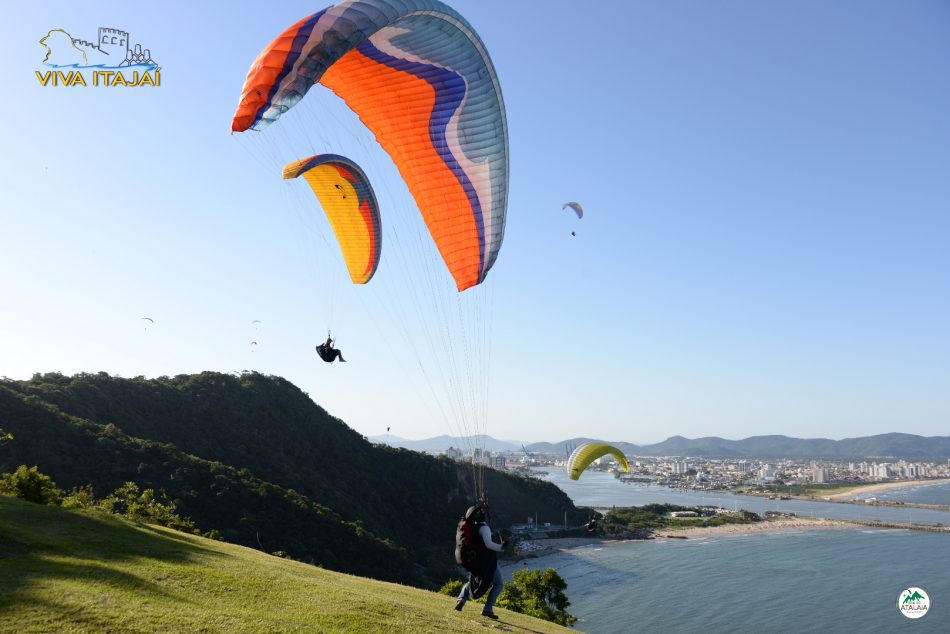 Departamento de Controle do Espaço Aéreo – DCEA – cancela Espaço Aéreo Condicionado no Pico do Atalaia