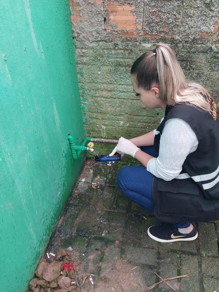 Qualidade da água consumida pelos moradores é verificada em Camboriú