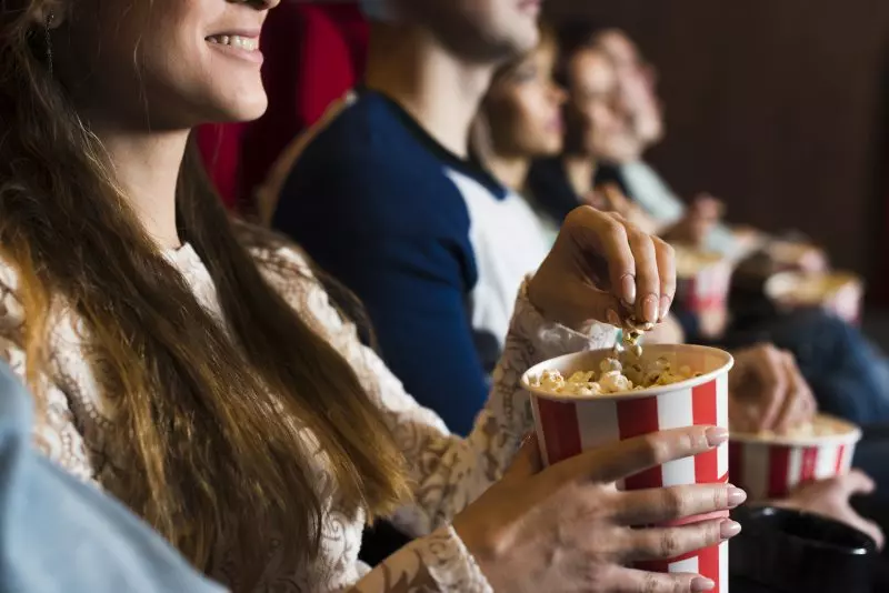 TJSC: Cinemas de SC não podem barrar clientes com comida e bebida de outros locais