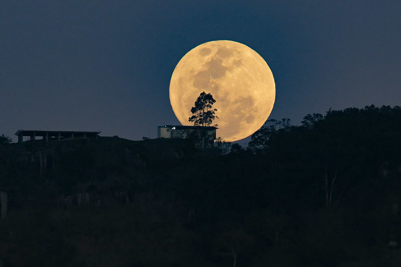 Superlua: fenômeno desta quarta e deixou o satélite natural maior e mais brilhante