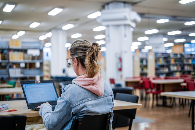 Governo lança Edital para o cadastro de estudantes no programa Universidade Gratuita