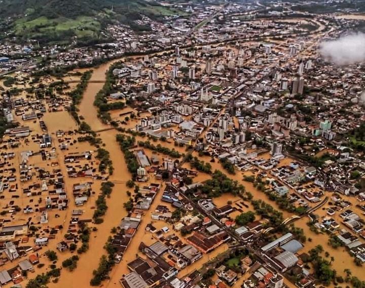 Após chuvas intensas previsão aponta tempo firme a partir deste domingo