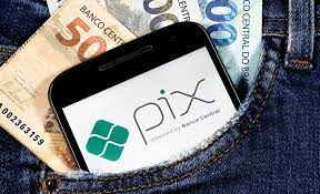 Consumidores podem utilizar o PIX para pagamentos de contas de água em Camboriú