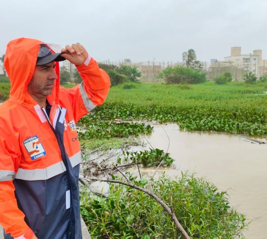 Defesa Civil de Camboriú está em alerta devido ao volume de chuvas das últimas horas