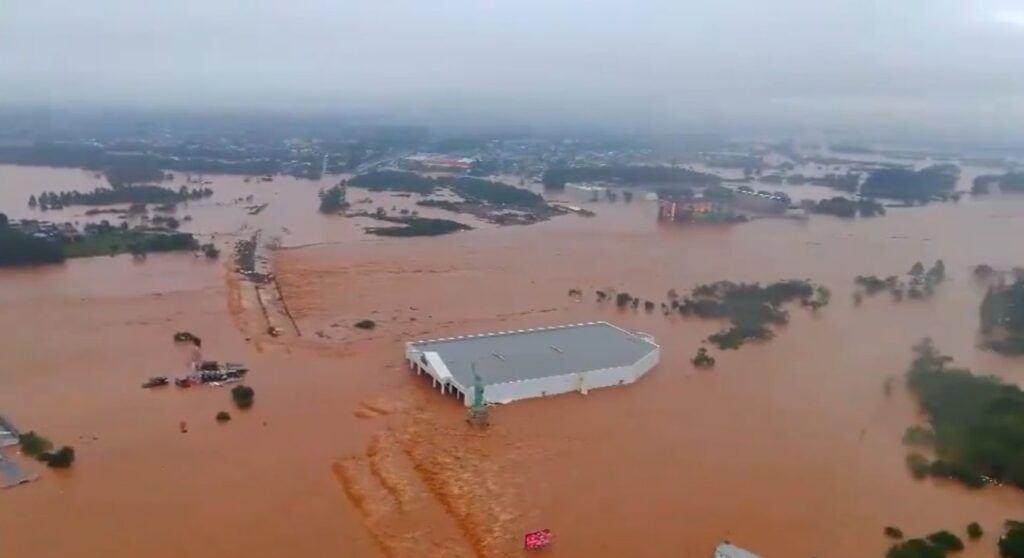 Defesa Civil do Rio Grande do Sul divulga balanço parcial dos números da tragédia que assola o Estado