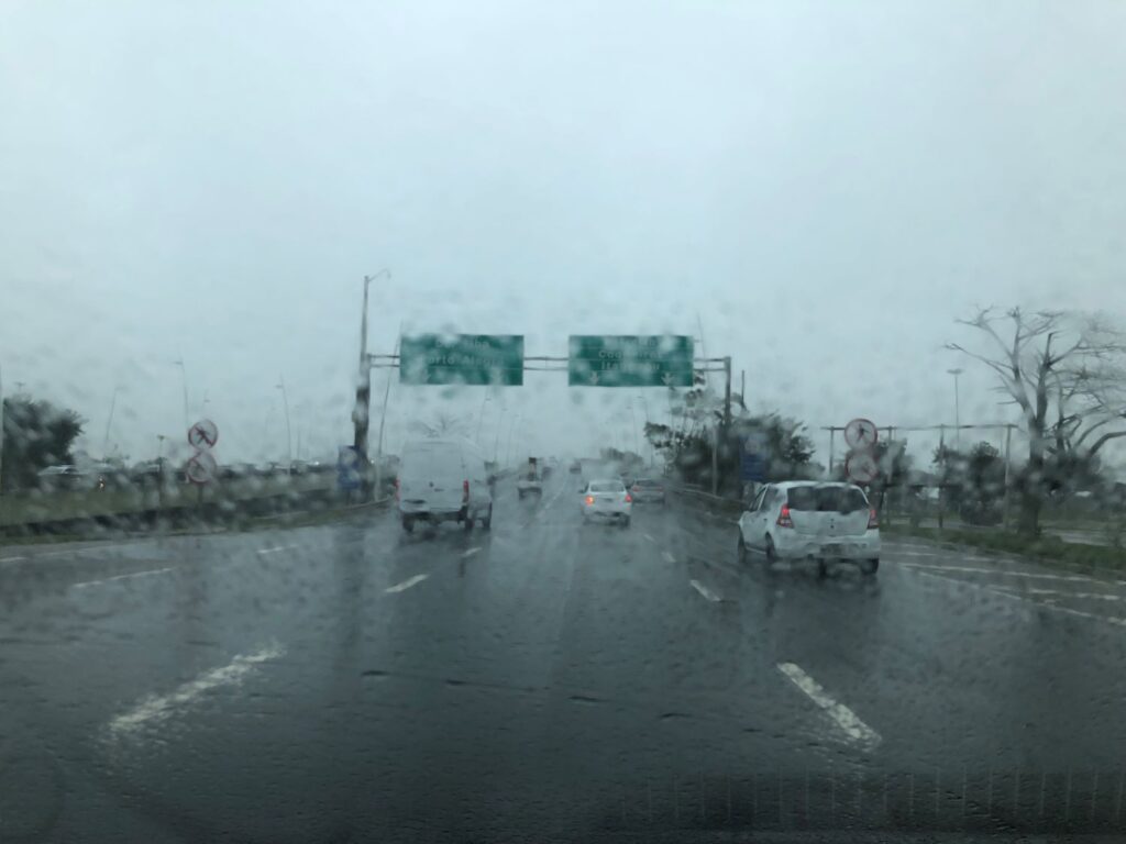 Semana em Santa Catarina tem chuva persistente e temperaturas baixas