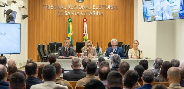 TRE-SC realiza reunião inaugural do Gabinete de Pronta Resposta para as Eleições 2024