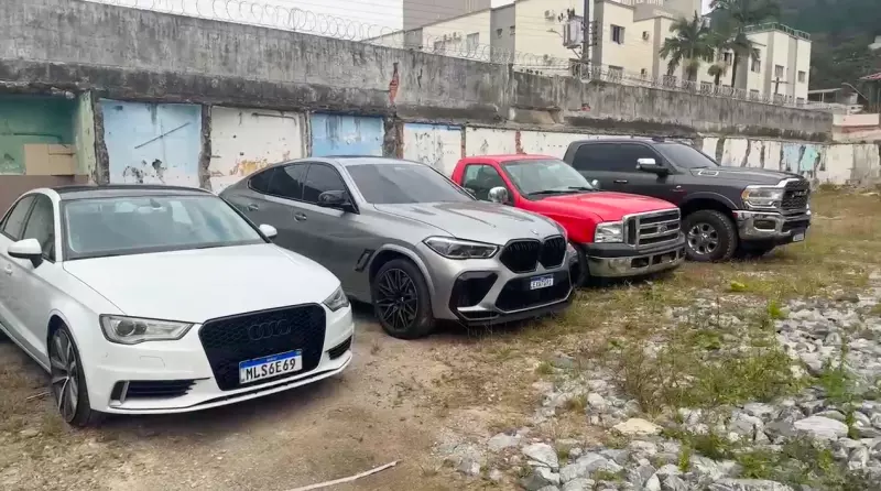 Operação contra rifas ilegais apreendeu joias e carros de luxo